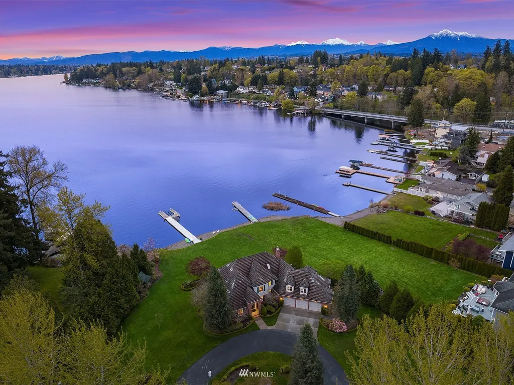 lake Stevens Vacation Rentals